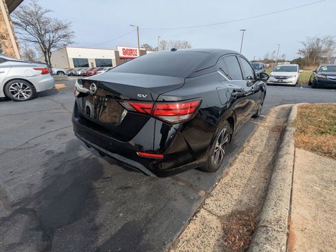 Used 2021 Nissan Sentra SV image 7