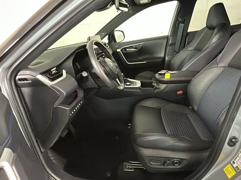 Used 2024 Toyota RAV4 XSE w/ Advanced Technology Package AWD/4WD image 14