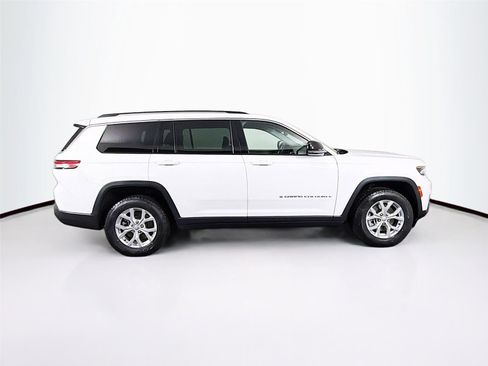 Used 2023 Jeep Grand Cherokee L Limited image 8