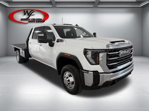 New 2026 GMC Sierra 3500 SLE w/ SLE Convenience Package AWD/4WD image 3