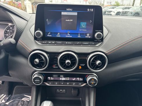 Certified 2022 Nissan Sentra SR w/ Midnight Edition image 19