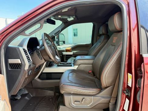 Used 2017 Ford F350 King Ranch w/ FX4 Off-Road Package AWD/4WD image 17