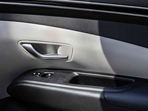 Used 2023 Hyundai Tucson SEL w/ Convenience Package image 15