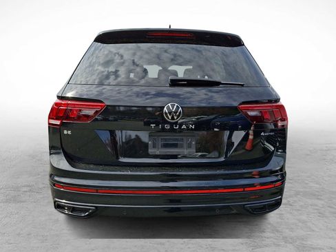 Used 2022 Volkswagen Tiguan SE R-Line AWD/4WD image 5