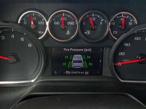 Used 2021 Chevrolet Tahoe Z71 w/ Z71 Signature Package AWD/4WD image 33