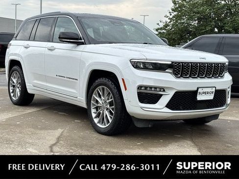 Used 2022 Jeep Grand Cherokee Summit w/ Advanced Protech Group IV AWD/4WD image 1