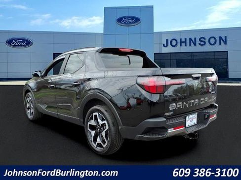 Used 2022 Hyundai Santa Cruz Limited AWD/4WD image 5