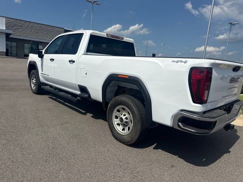 Used 2024 GMC Sierra 2500 Pro w/ Convenience Package AWD/4WD image 8