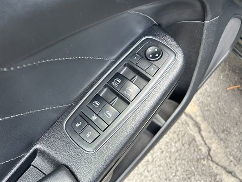 Used 2019 Dodge Charger Scat Pack w/ Daytona Edition Group image 11