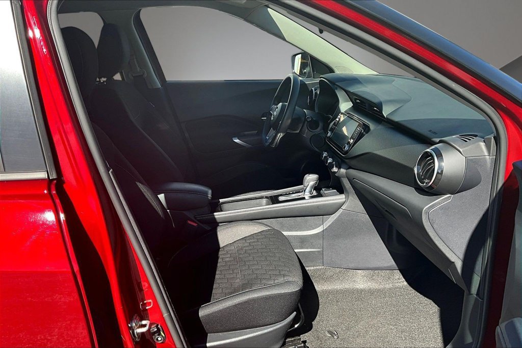 Certified 2024 Nissan Kicks SV FWD image 28