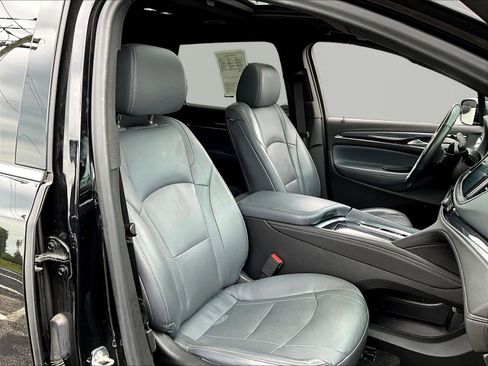 Used 2022 Buick Enclave Essence w/ Experience Buick Package AWD/4WD image 30