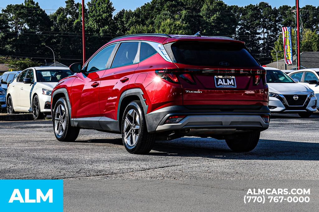 Used 2025 Hyundai Tucson SEL FWD image 6