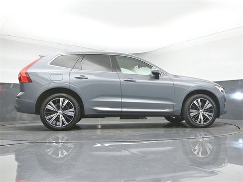 Used 2022 Volvo XC60 B6 Inscription w/ Advanced Package image 48