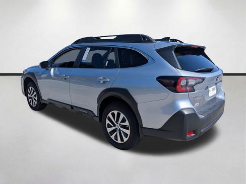 Used 2025 Subaru Outback Premium w/ Popular Package #1A AWD/4WD image 6