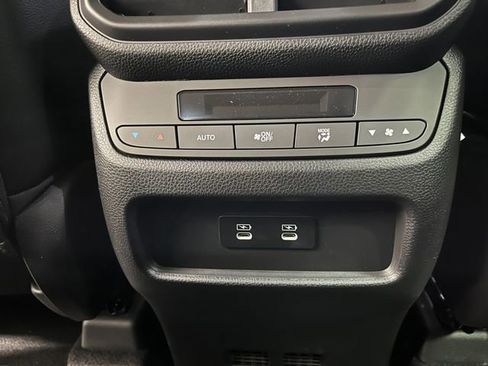 New 2026 Honda Pilot Touring image 26