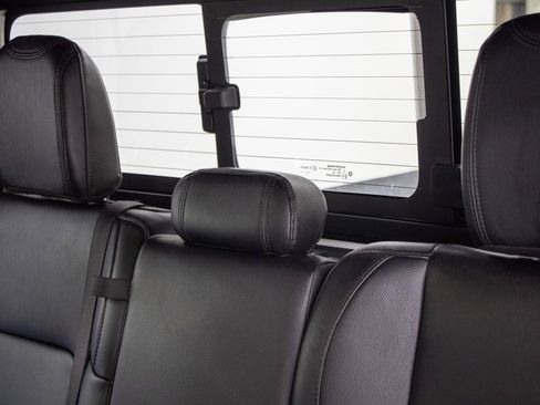 Used 2020 Jeep Gladiator Rubicon image 16