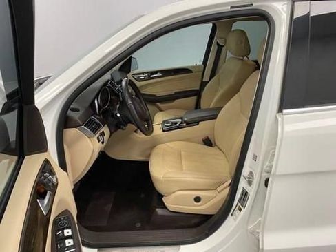 Used 2016 Mercedes-Benz GLE 350 4MATIC w/ Premium Package image 21