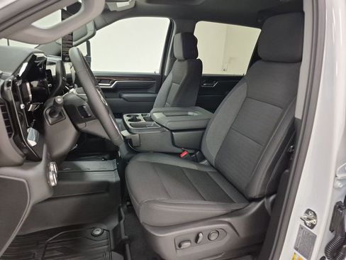 New 2026 GMC Sierra 2500 SLE w/ SLE Value Package; image 20