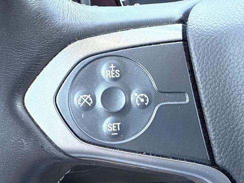 Used 2018 Chevrolet Silverado 1500 LTZ image 20