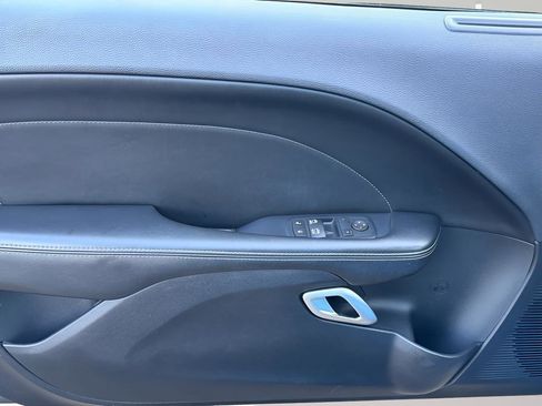 Used 2016 Dodge Challenger R/T Scat Pack image 28