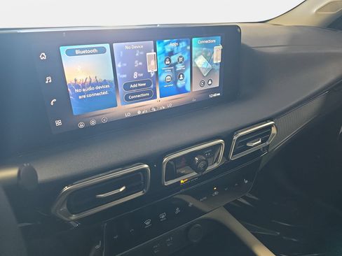 New 2026 Nissan Sentra SL w/ Floor Mat Package FWD image 19