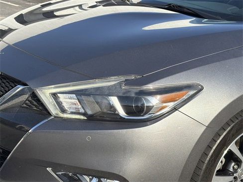 Used 2017 Nissan Maxima 3.5 SL image 9