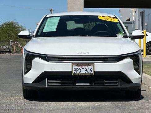 Used 2025 Kia K4 FWD image 8