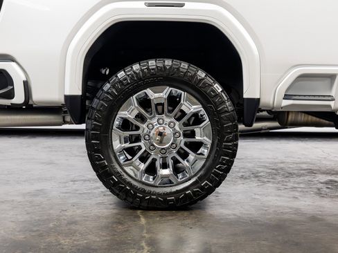 Used 2024 GMC Sierra 2500 Denali w/ Denali Reserve Package AWD/4WD image 28
