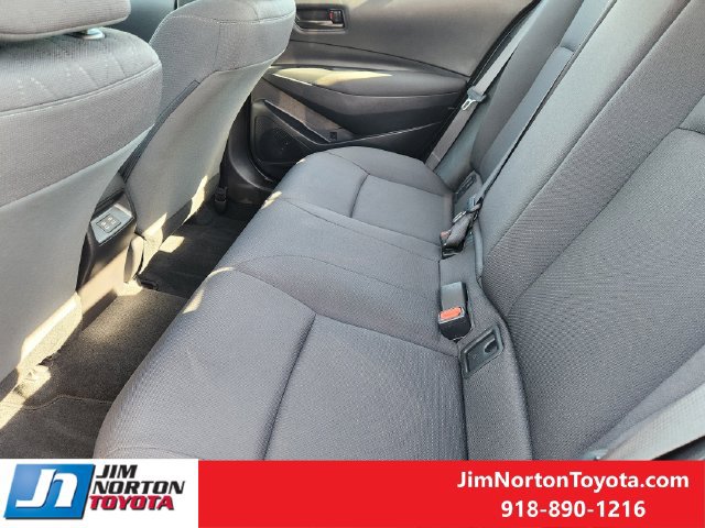 Used 2026 Toyota Corolla LE FWD image 30