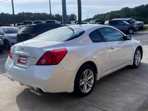 Used 2013 Nissan Altima 2.5 S FWD image 6