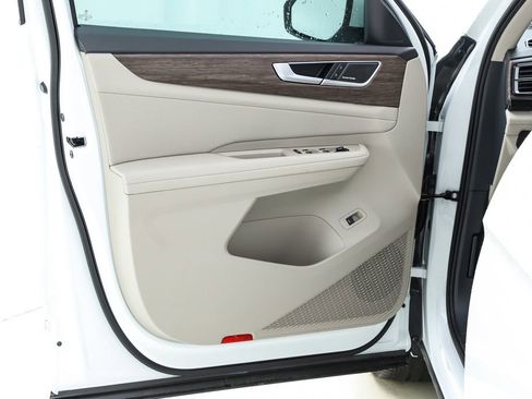 New 2026 Volkswagen Atlas SEL Premium R-Line image 18