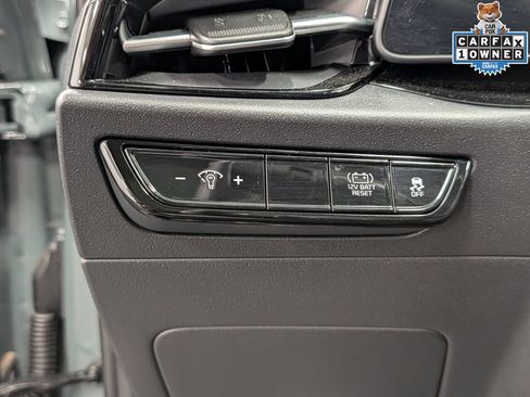 Certified 2025 Kia Niro EX Touring FWD image 25