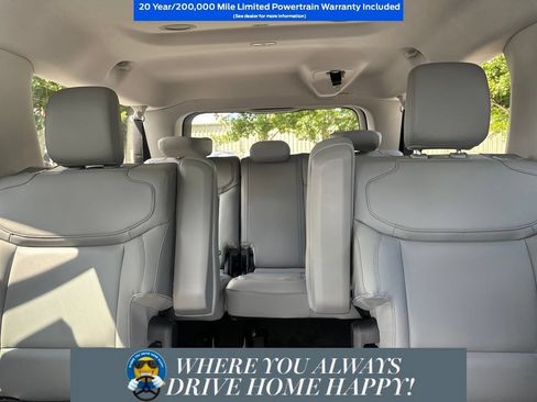 New 2027 Ford Expedition Max Active RWD image 19