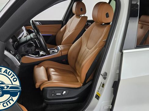 Used 2019 BMW X5 xDrive40i w/ Executive Package AWD/4WD image 25