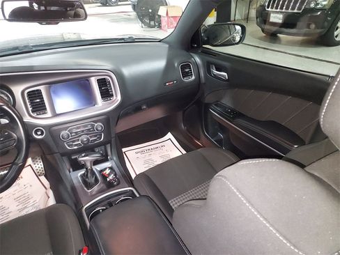 Used 2021 Dodge Charger Scat Pack w/ Dynamics Package image 11