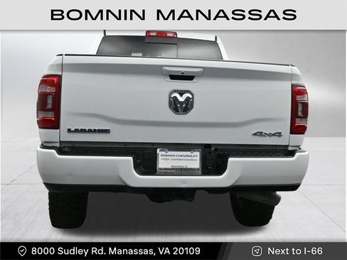 Used 2024 RAM 2500 Laramie AWD/4WD image 4