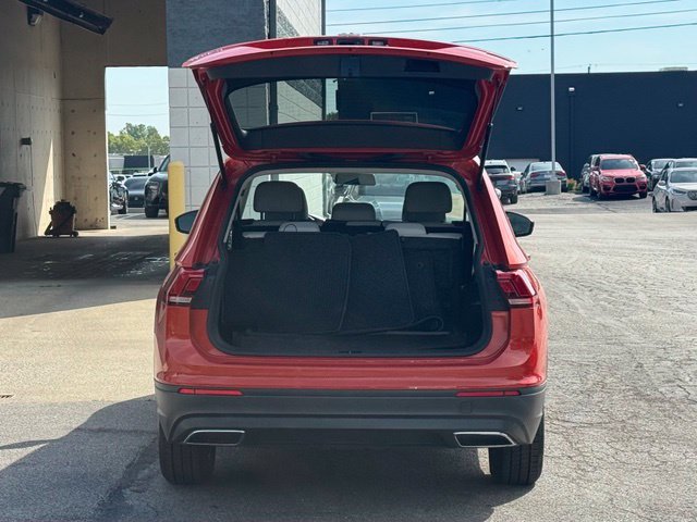 Used 2019 Volkswagen Tiguan SE AWD/4WD image 35