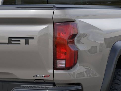 New 2026 Chevrolet Colorado ZR2 w/ Technology Package AWD/4WD image 11