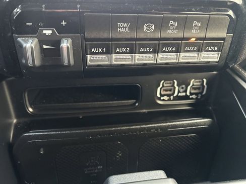 Used 2022 RAM 2500 Limited image 19