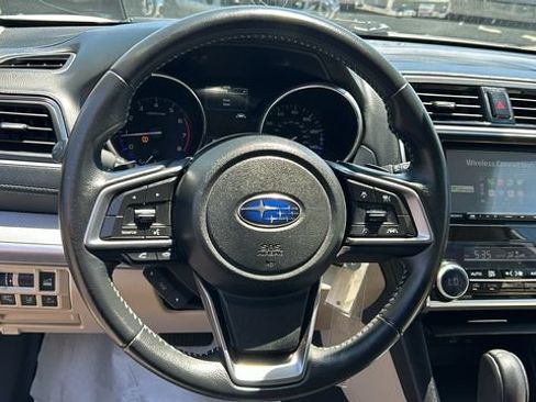 Used 2018 Subaru Outback 2.5i Premium AWD/4WD image 20