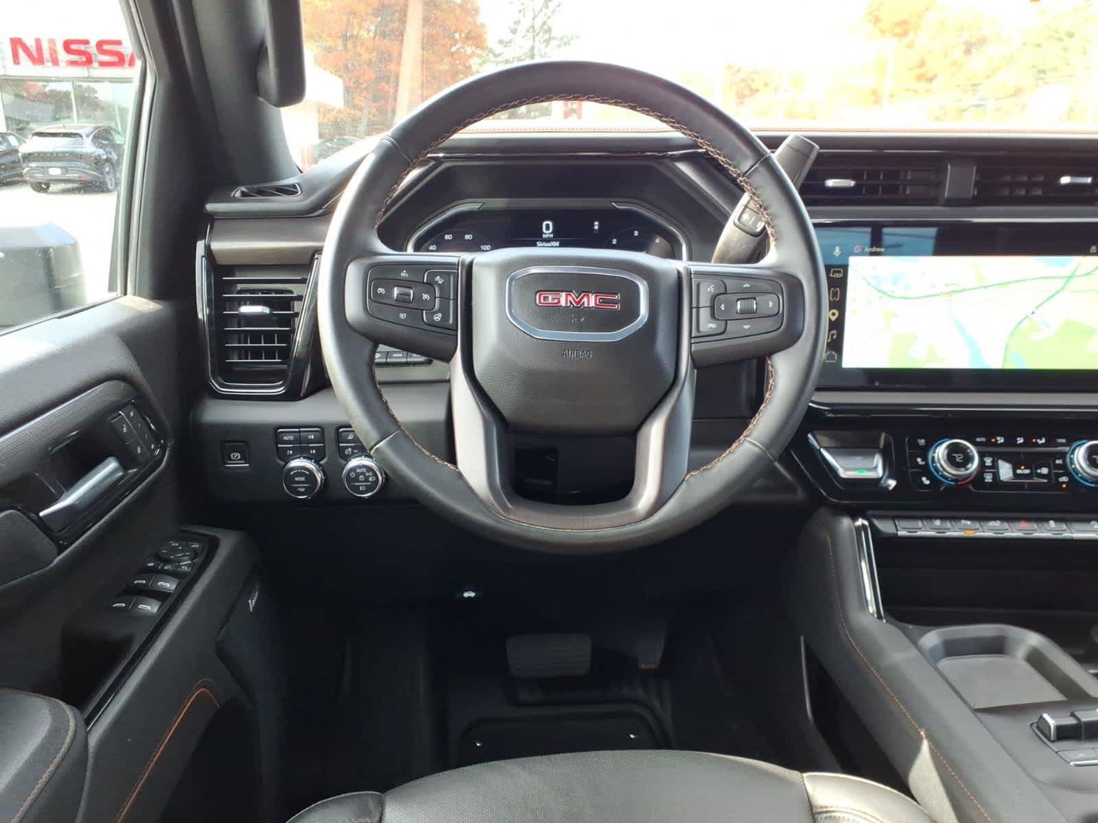 Used 2025 GMC Sierra 2500 AT4 w/ AT4 Premium Plus Package AWD/4WD image 14