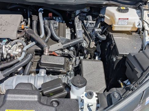 Used 2023 Toyota Sienna XLE image 32