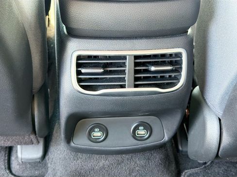 Used 2023 Hyundai Santa Fe SEL FWD image 21