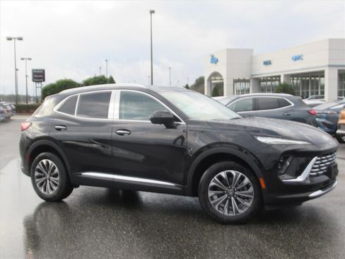 New 2026 Buick Envision Preferred image 2