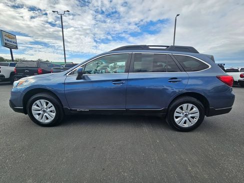 Used 2015 Subaru Outback 2.5i Premium AWD/4WD image 6