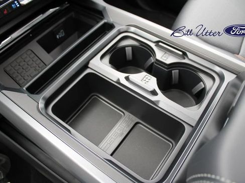 New 2026 Ford F250 Lariat w/ Black Appearance Package image 14