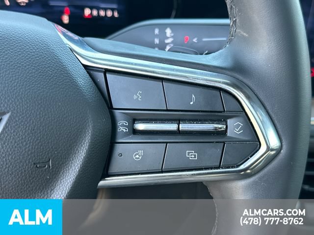 Used 2025 Chevrolet Suburban High Country AWD/4WD image 32