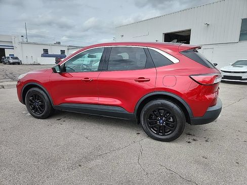 Used 2022 Ford Escape SE w/ Cold Weather Package AWD/4WD image 8