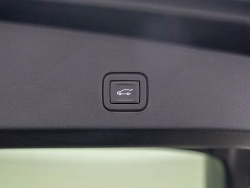 New 2026 Cadillac Lyriq Luxury image 30