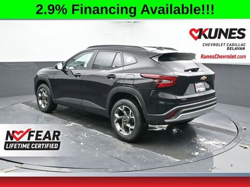 New 2026 Chevrolet Trax LT w/ Driver Confidence Package FWD image 5